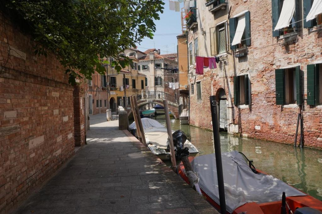 Ca De Le Ole Lägenhet Venedig Exteriör bild
